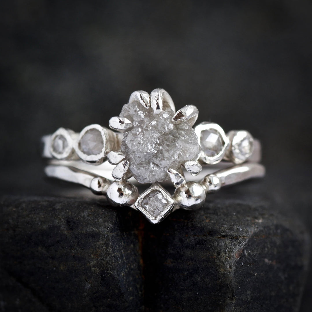 Gray diamond ring set