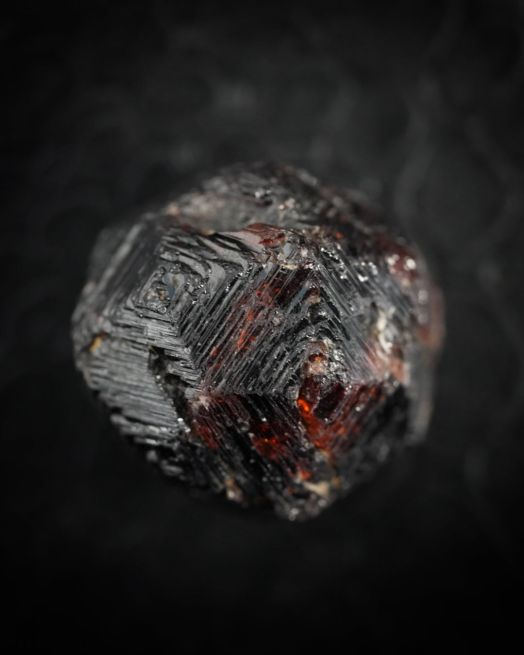 2026 Summer Jewelry Trend: Natural Gemstones and the Beauty of Imperfection