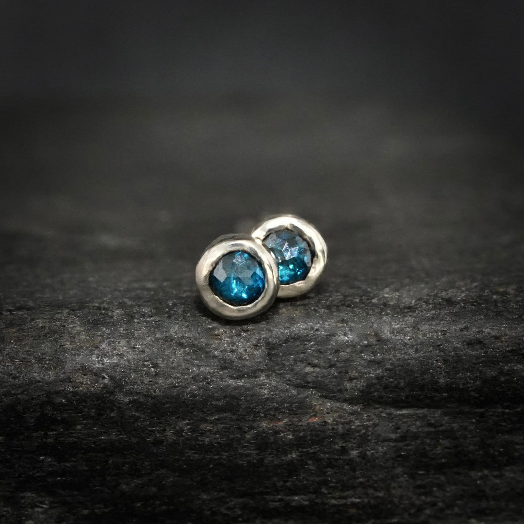 RTS 925 Silver Blue Diamond Studs