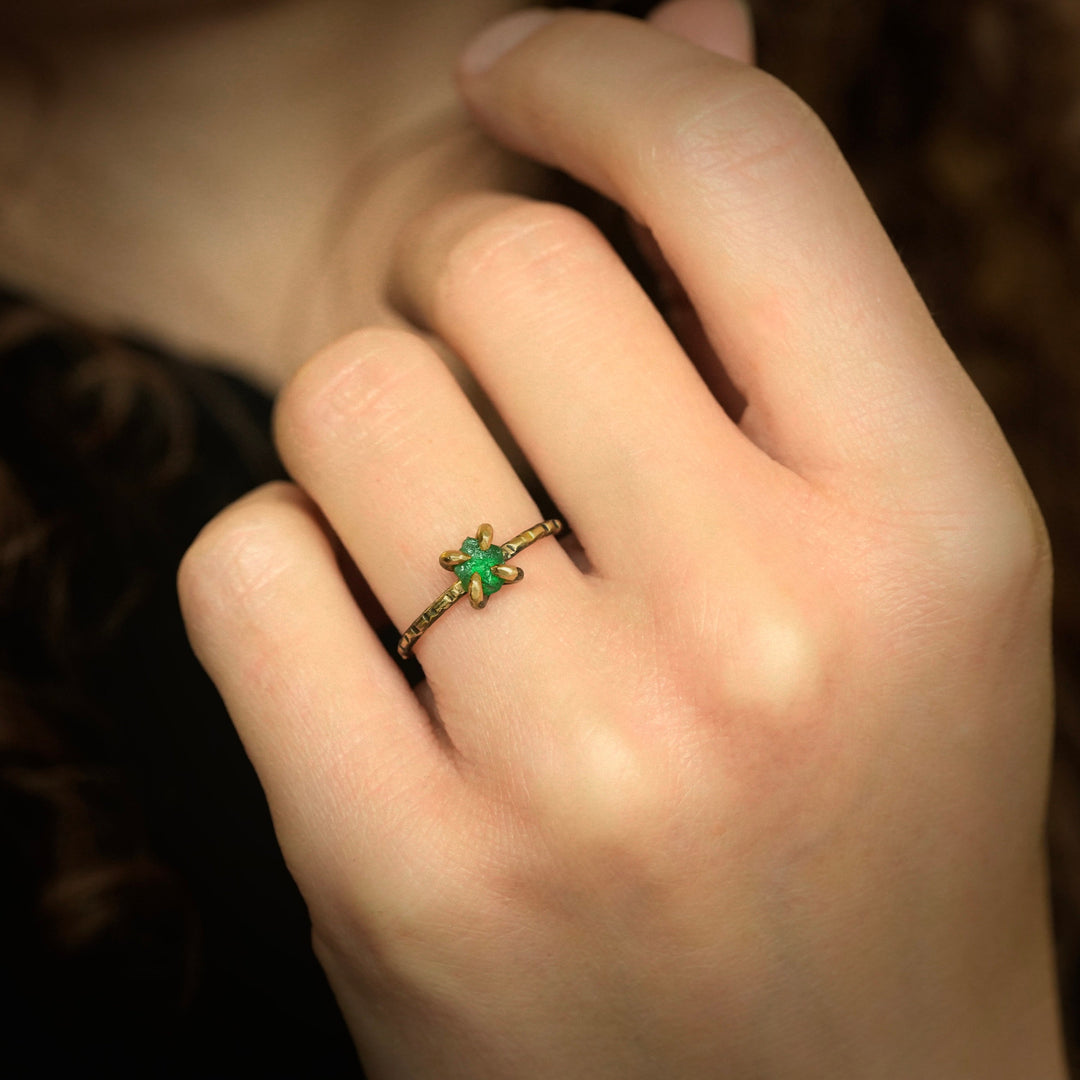 Raw Emerald Crystal Ring