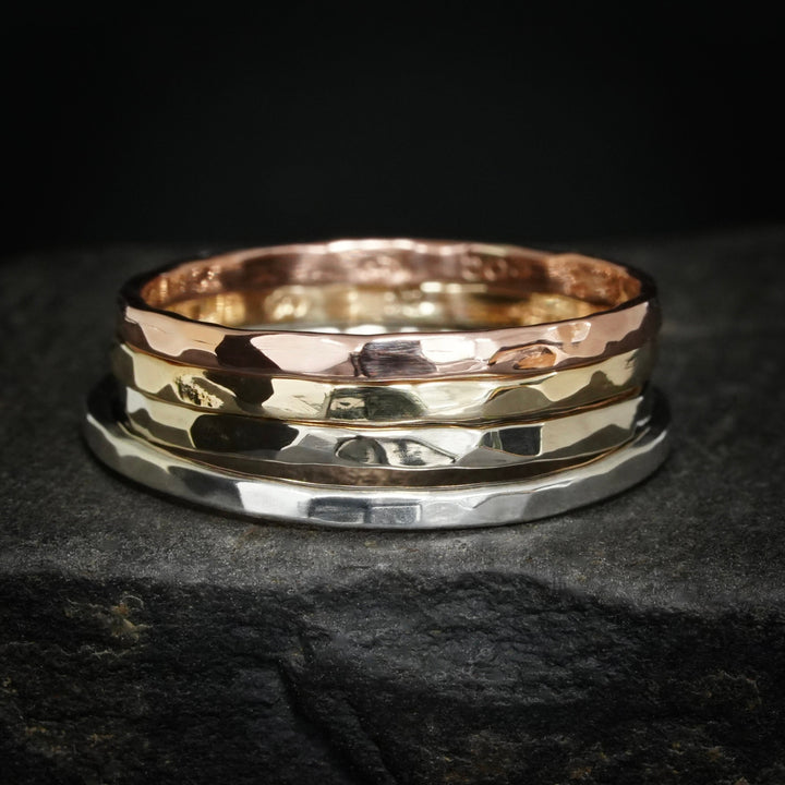 1.5mm Slim Hammered Ring