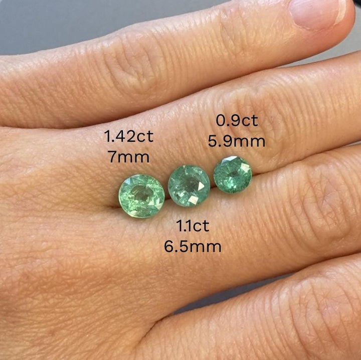 Round Cut Natural Emerald Ring