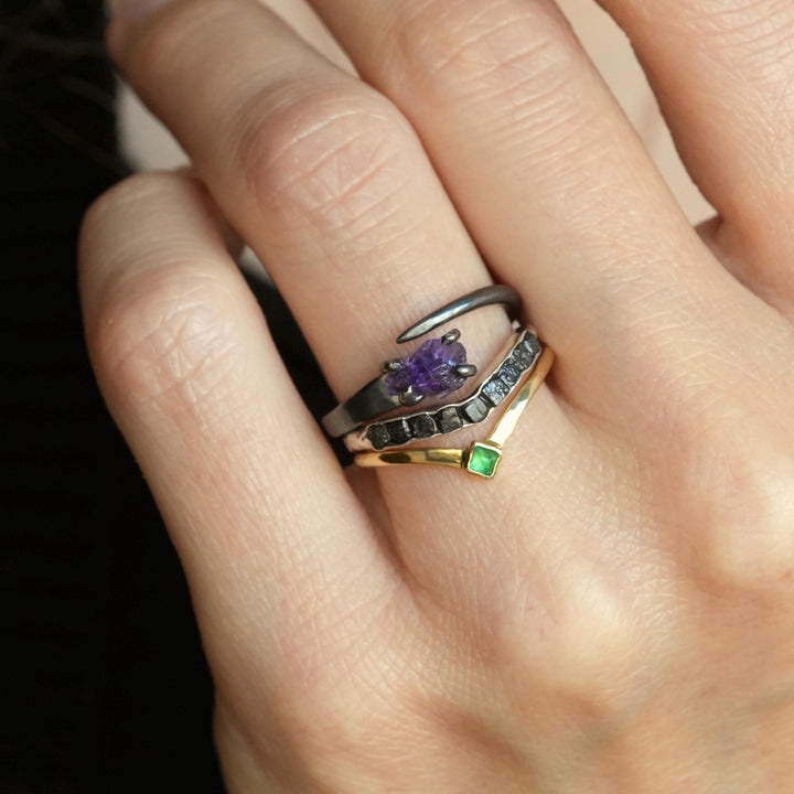 Black Diamond Wave Ring