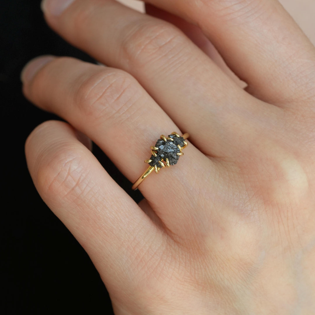 Black Diamond Ring: RTS Solid 18k Yellow Gold Prong Set 3 Stone Raw Uncut Black Diamond Ring in US size 5 / UK size J 1/2
