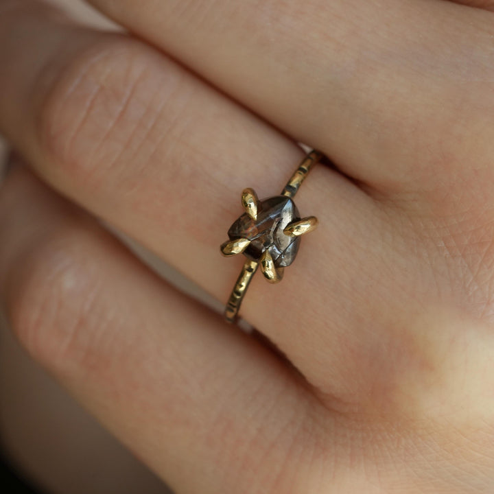 Brown Diamond Ring: RTS 18k Solid Yellow Gold Triangle Shape 4 Prong Set Brown Diamond Crystal Ring in US size 5 / UK size J 1/2