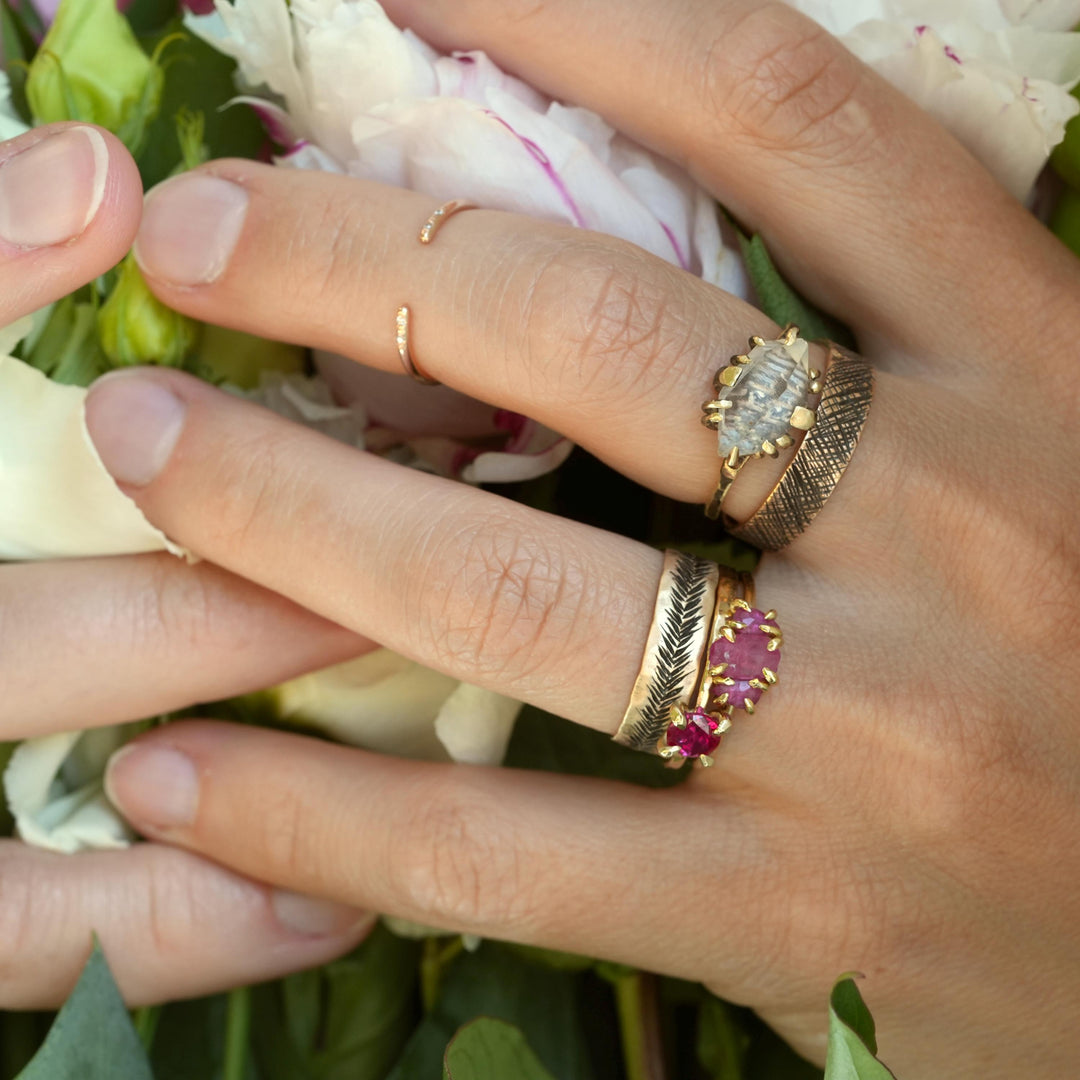 Ruby Ring: RTS 18k/750 Yellow Gold Prong Set Natural Uncut Ruby Crystal and Pear Shape Ruby 3 Stone Ring in US size 6.25 / UK size M