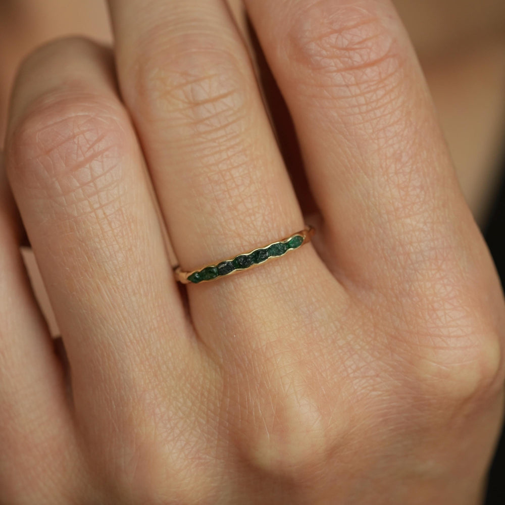 Slim Raw Emerald Band Ring. Rustic Organic Alternative Unique Raw Rough Uncut Deep Dark Green Natural Genuine Emerald Wedding Band Ring