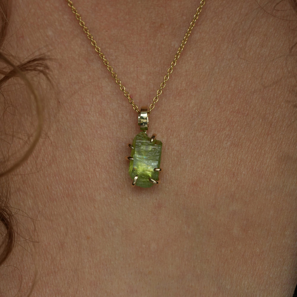 Raw Peridot Crystal Necklace. Rustic 14k / 585 Yellow Gold Prong Set Natural Raw Uncut Peridot Crystal Necklace. Crystal Pendant Necklace