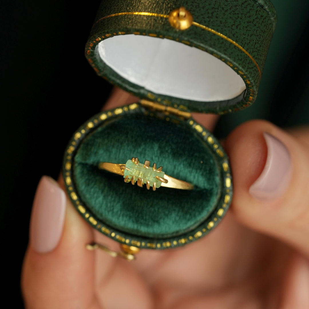RTS Emerald Ring. US Size 6 US. Rustic Organic Alternative Unique Prong Set Raw Rough Uncut Natural Emerald Crystal Crystal Engagement Ring