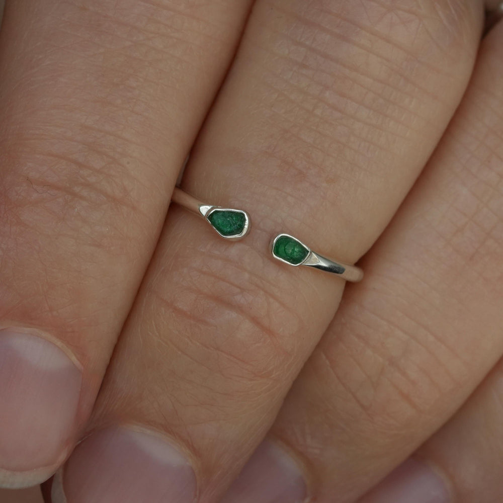 RTS Emerald Ring. US size 2.5 - 3.5 Rustic Adjustable Bezel Set Raw Uncut Emerald Crystal Slice Midi Knucle Ring. Emerald Knuckle Ring