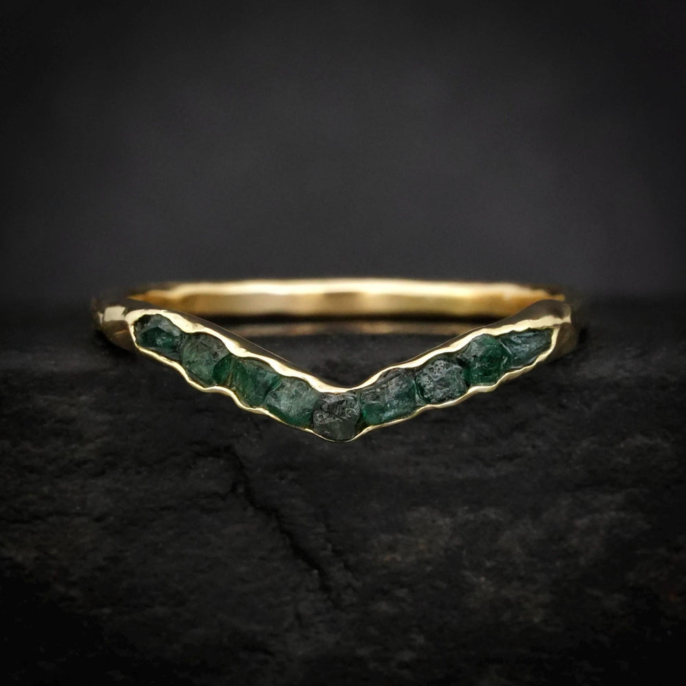 Raw Emerald Wave Ring. Yellow Gold Handmade Rustic Natural Raw Rough Uncut Bezel Set Dark Green Emerald Wave Band Ring. Emerald Band Ring