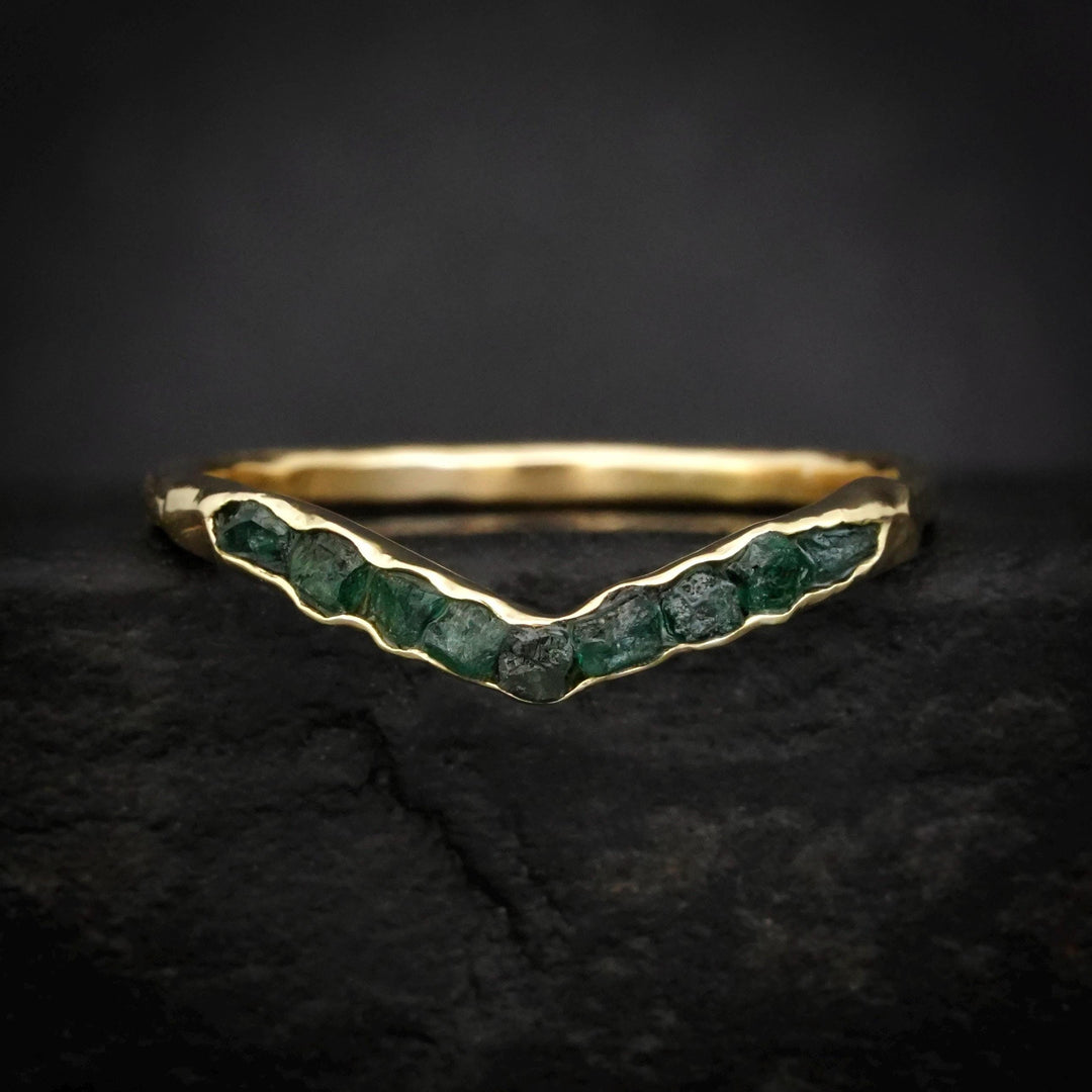 Raw Emerald Wave Ring. Yellow Gold Handmade Rustic Natural Raw Rough Uncut Bezel Set Dark Green Emerald Wave Band Ring. Emerald Band Ring