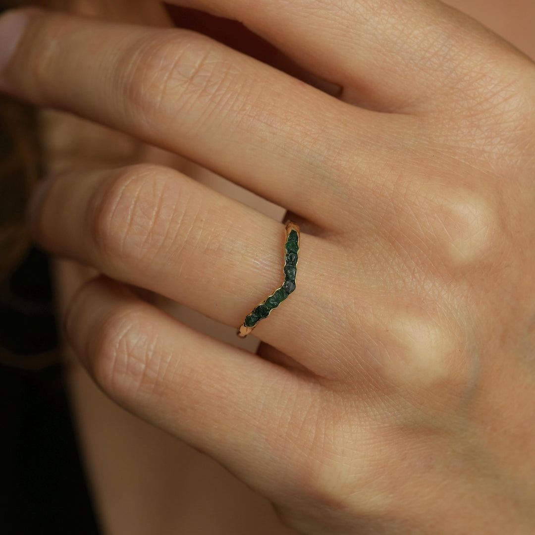 Raw Emerald Wave Ring. Yellow Gold Handmade Rustic Natural Raw Rough Uncut Bezel Set Dark Green Emerald Wave Band Ring. Emerald Band Ring