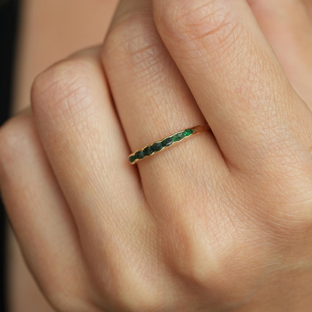 Slim Raw Emerald Band Ring. Rustic Organic Alternative Unique Raw Rough Uncut Deep Dark Green Natural Genuine Emerald Wedding Band Ring