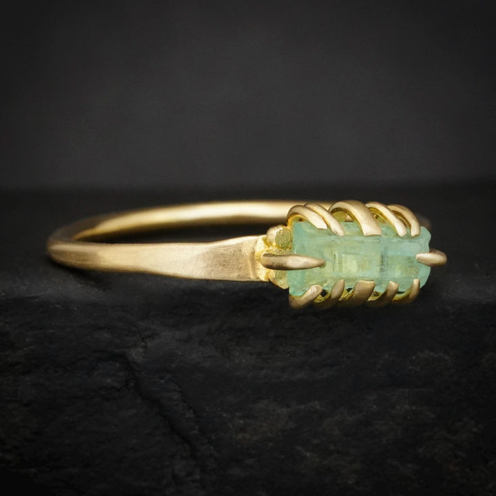 RTS Emerald Ring. US Size 6 US. Rustic Organic Alternative Unique Prong Set Raw Rough Uncut Natural Emerald Crystal Crystal Engagement Ring