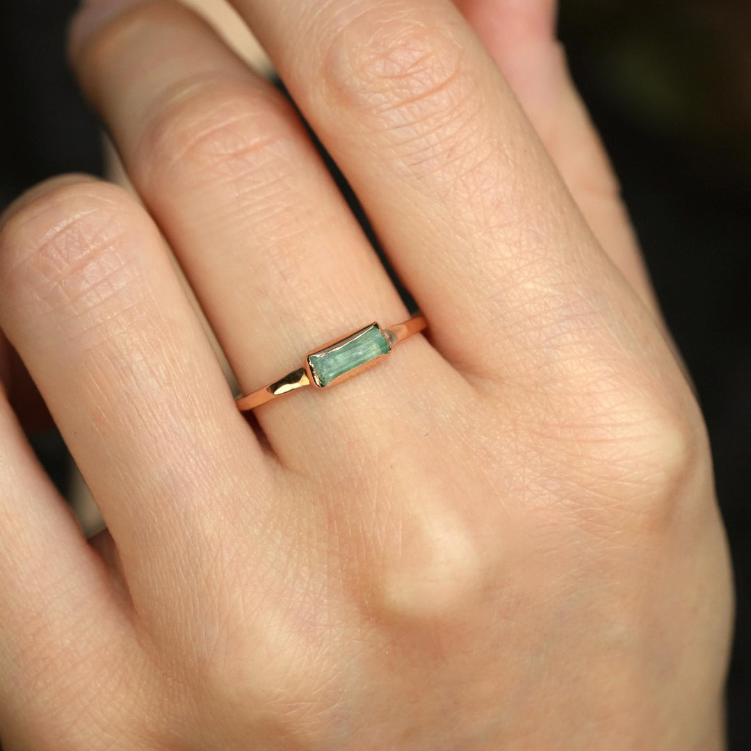 Emerald Crystal Ring: RTS Solid 14k Rose Gold Bezel Set Natural Emerald Crystal Engagement Promise Band Ring in US size 7