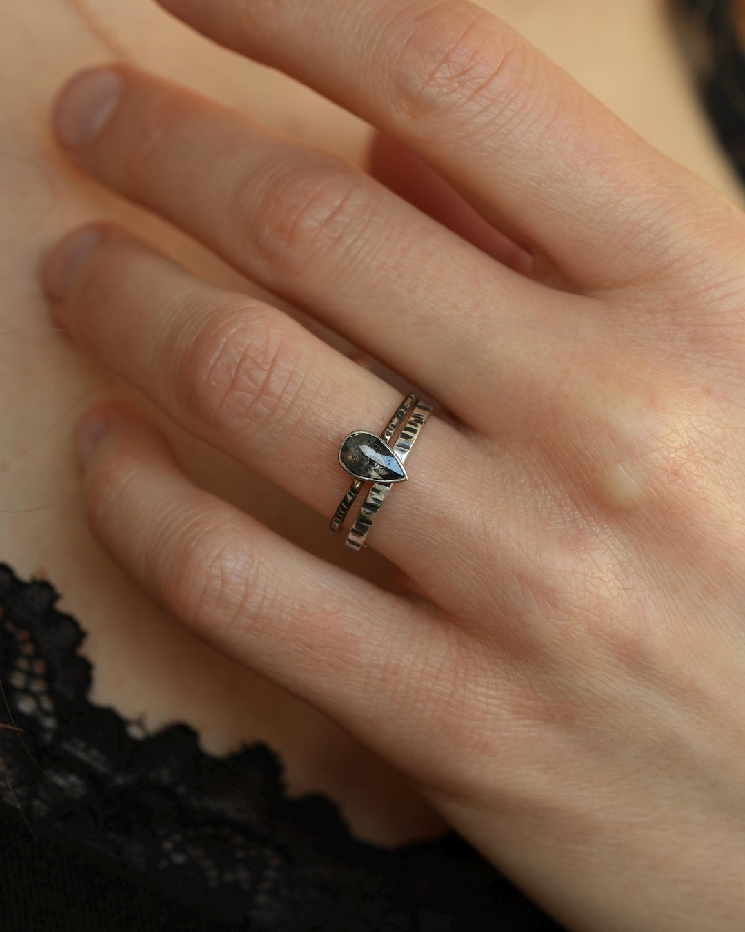 Striped Slim Hammered Band Ring