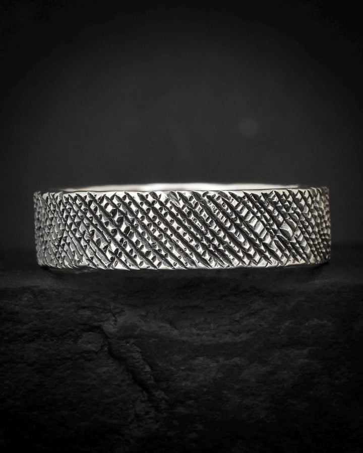 Patterned Wedding Band Ring