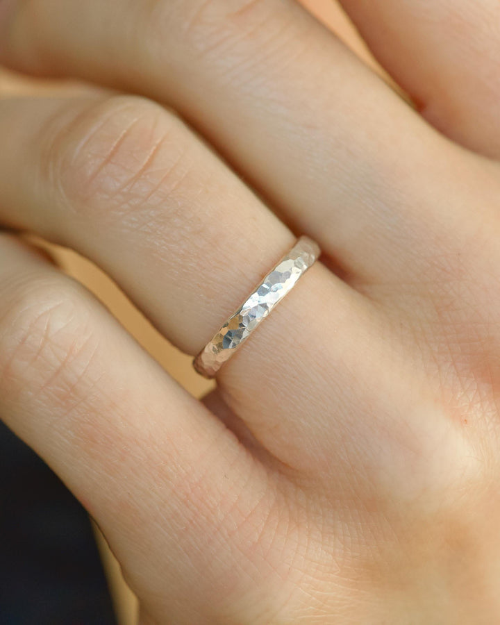 3mm Simple Hammered Band