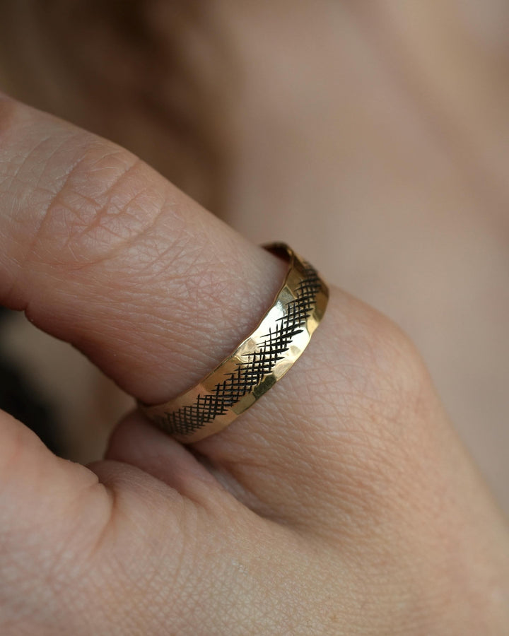 Criss-Cross Textured Band Ring