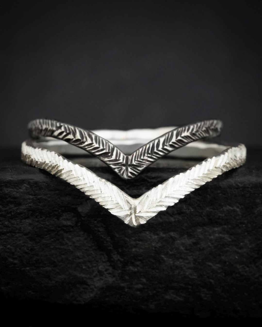 Feather Textured Wave Ring