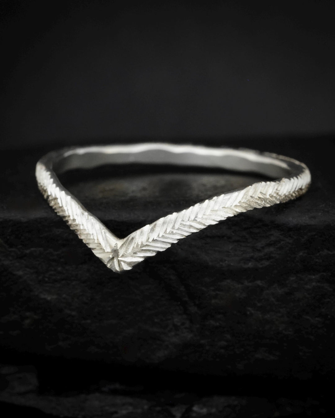 Feather Textured Wave Ring