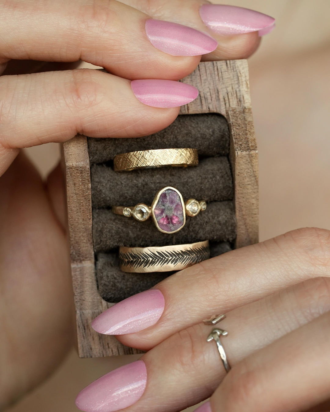 Textured Gold Feather Band Ring