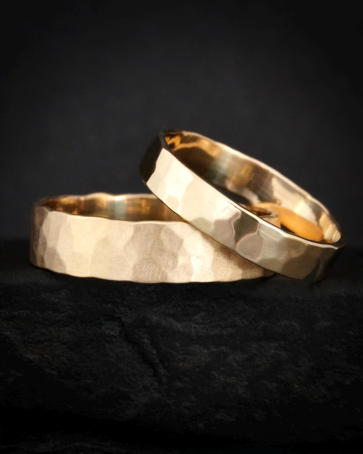 3mm Hammered Gold Band Ring