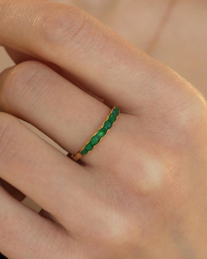 Raw Vivid Green Emerald Band. Solid Gold or Silver Uncut Natural Emerald Everyday Stacking Ring or Unique Wedding Band