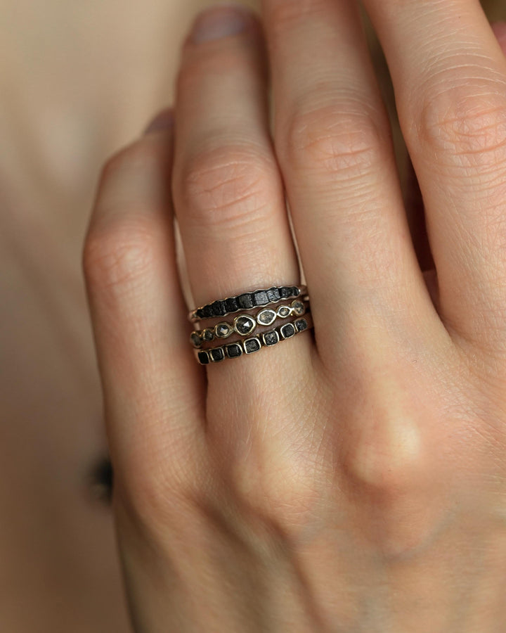 Round Galaxy Diamond Bubble Ring