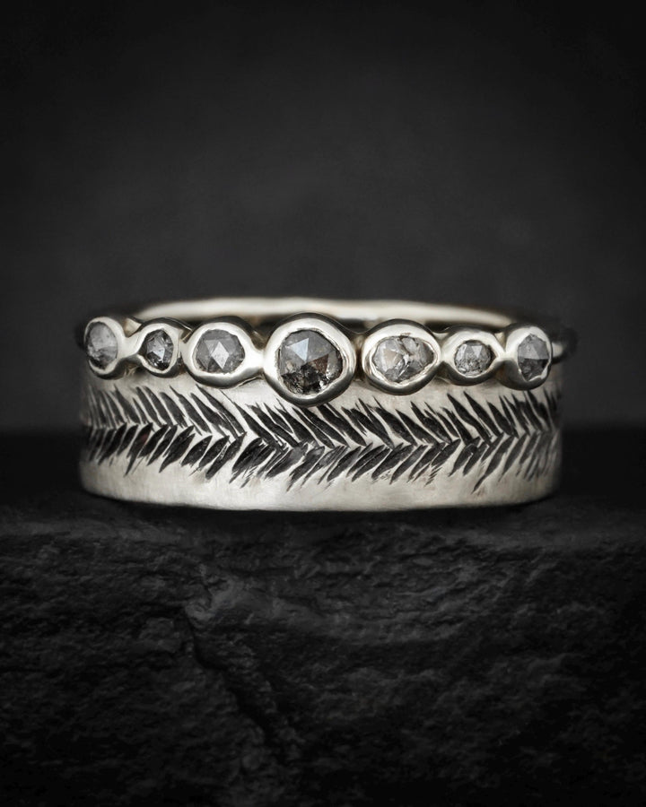 Black Diamond Bubble Ring