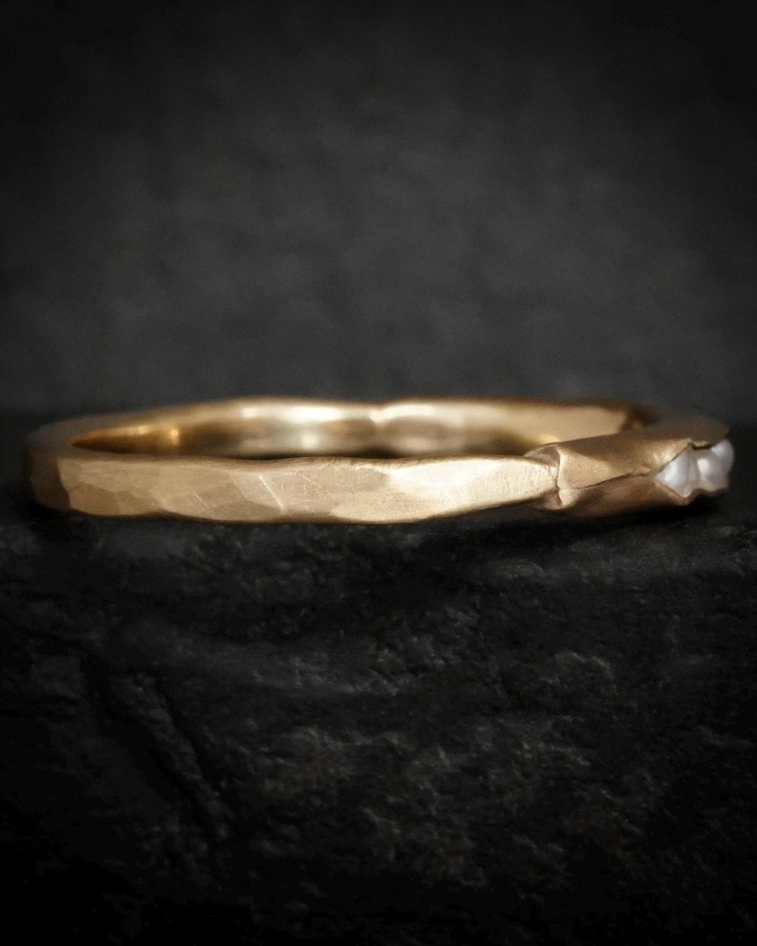 White Freshwater Pearl Gold Band