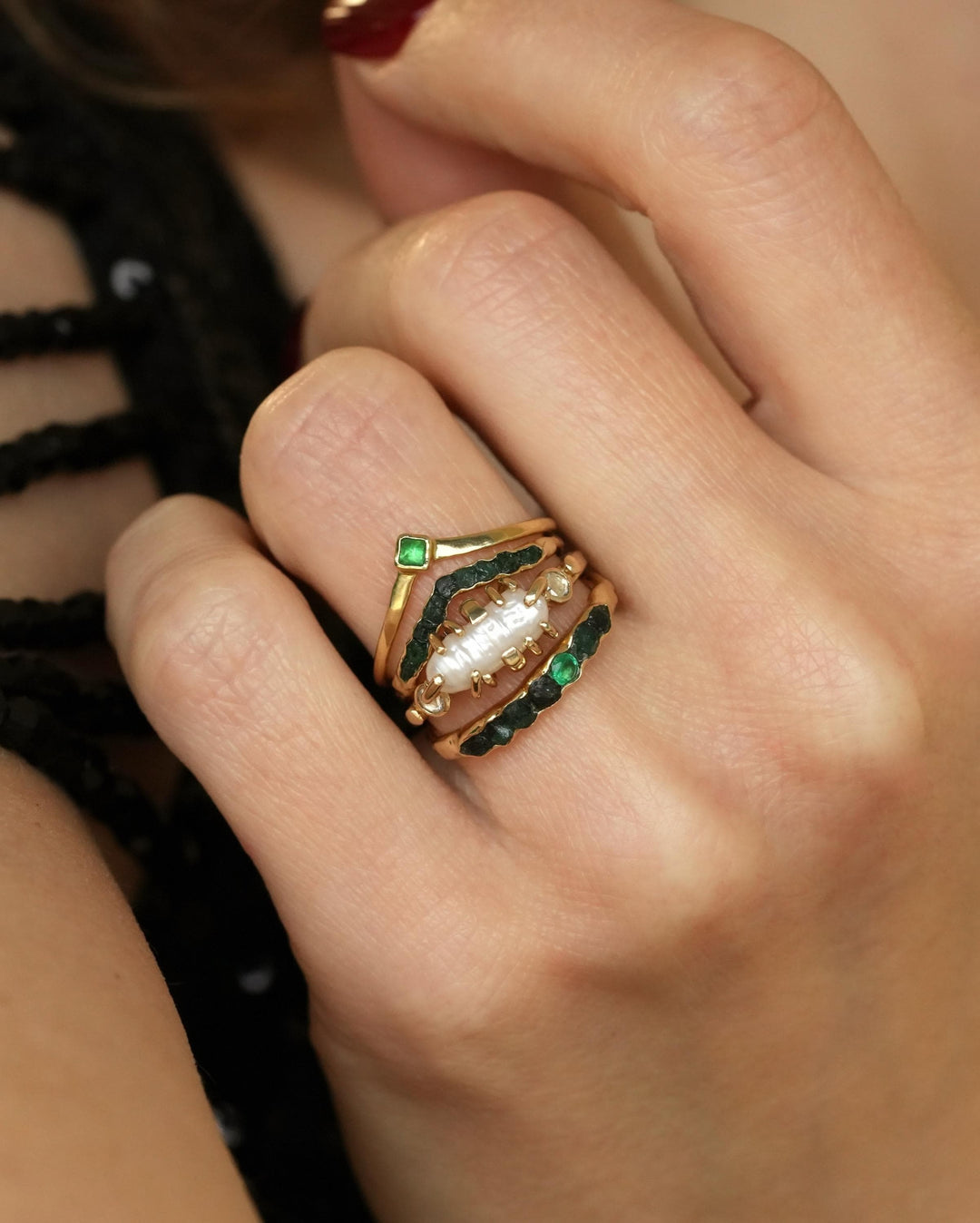 Raw Emerald Wave Ring