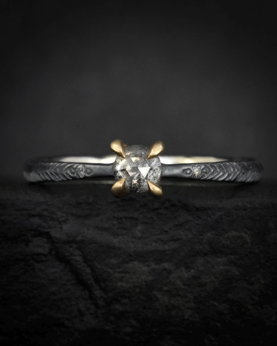 Round Galaxy Diamond Ring