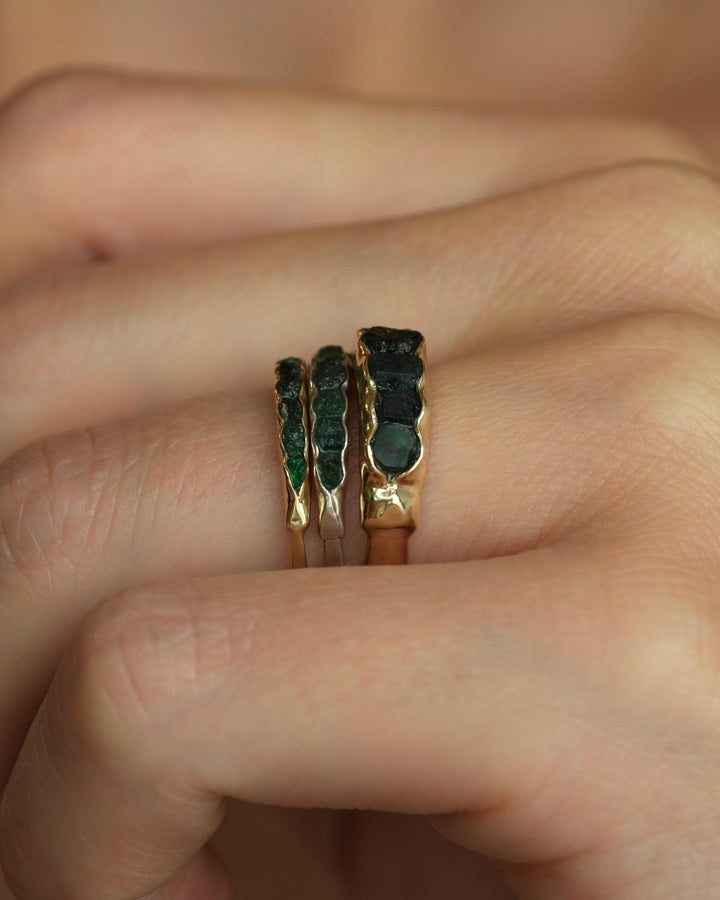 Slim Raw Emerald Band