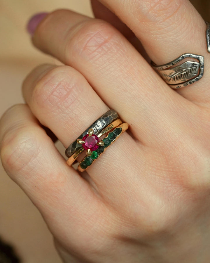Raw Emerald Gold Wrap Band