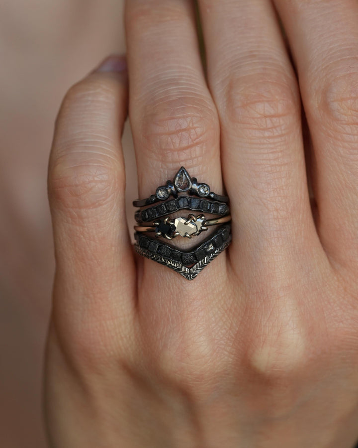 Black Diamond Wave Ring