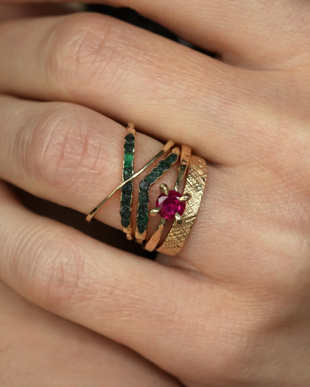 Raw Emerald Wave Ring