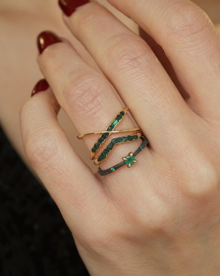 Raw Emerald Gold X Ring