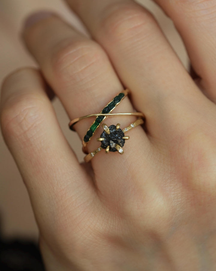 Raw Emerald Gold X Ring