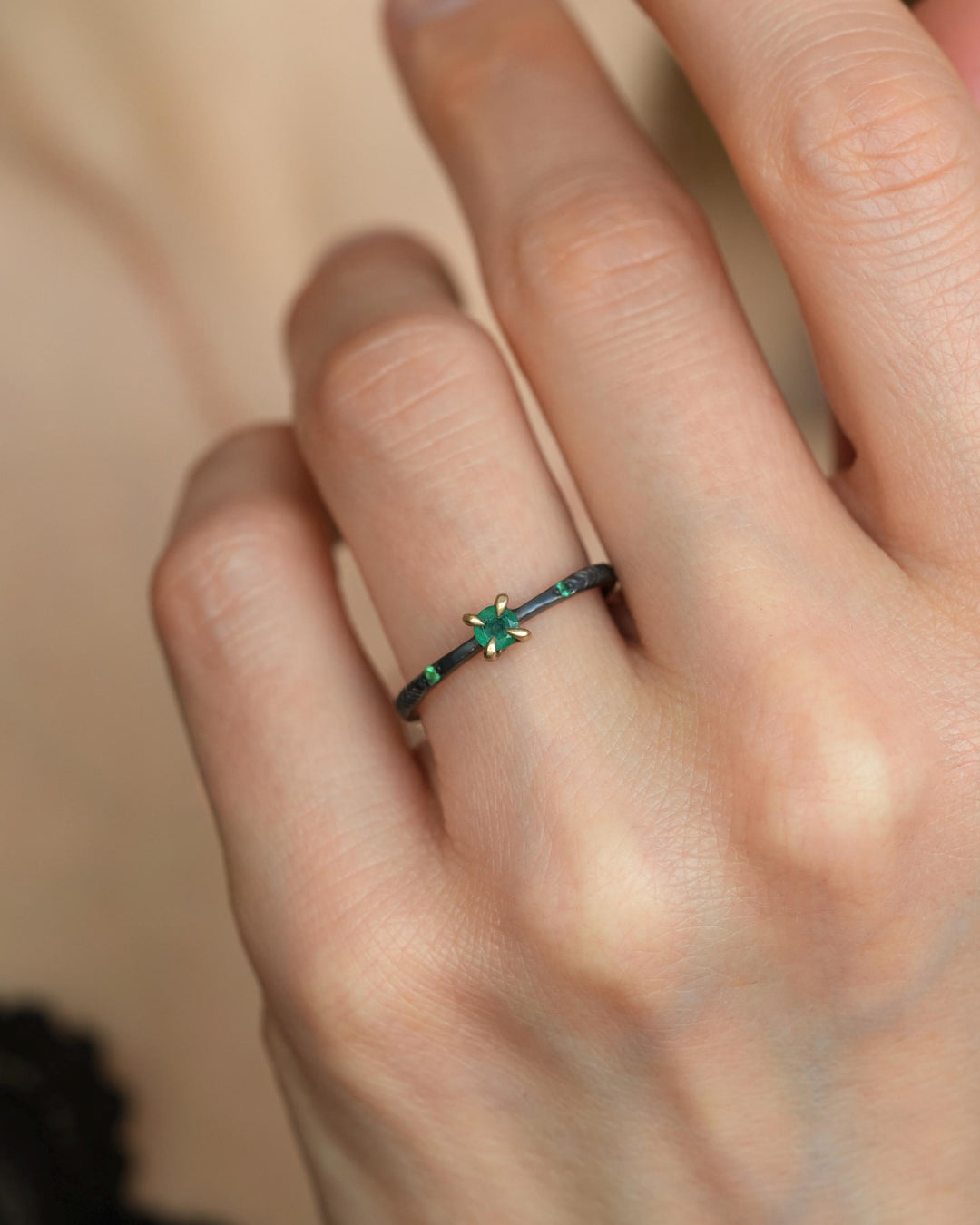 Black Silver Round Emerald Ring