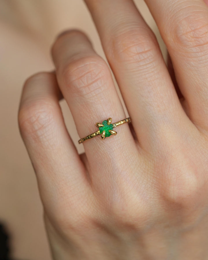 Raw Emerald Crystal Ring