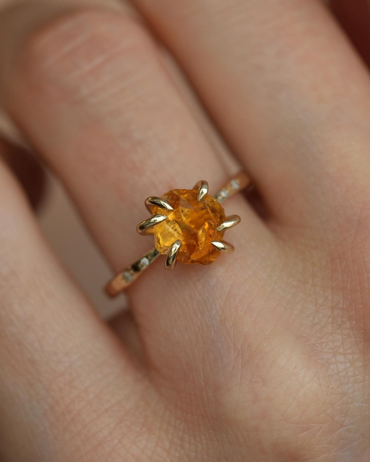 Raw Citrine Crystal and Diamond Ring. Rustic Solid Silver or Gold Hammered 6 Prong Set Natural Uncut Citrine Alternative Engagement Ring