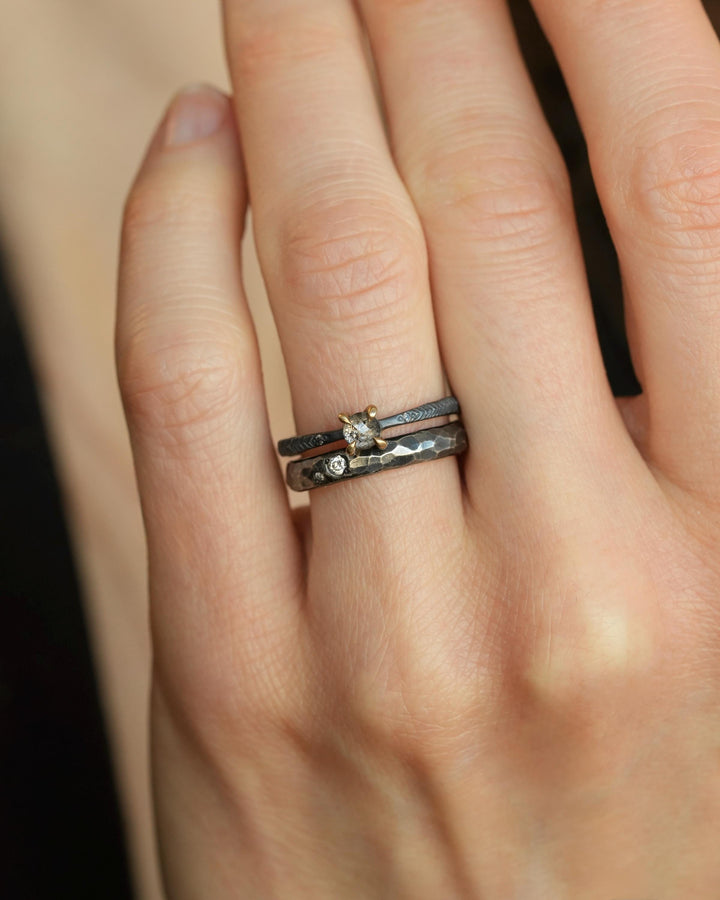 Round Galaxy Diamond Ring