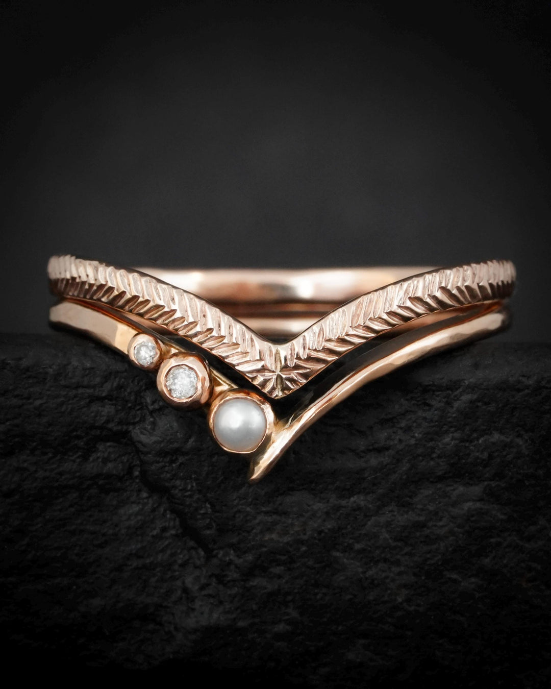 Asymmetrical Dainty Pearl Wave Ring