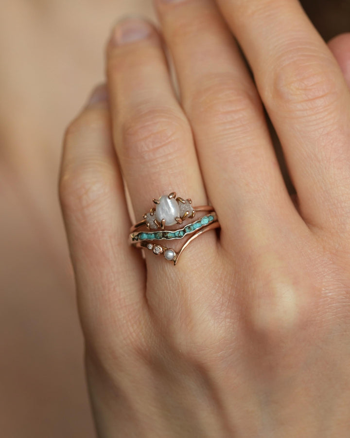 Asymmetrical Dainty Pearl Wave Ring