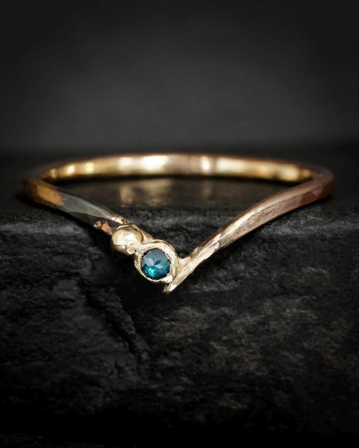 Round Blue Diamond Chevron Ring