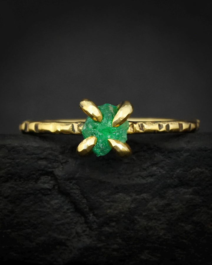 Raw Emerald Crystal Ring
