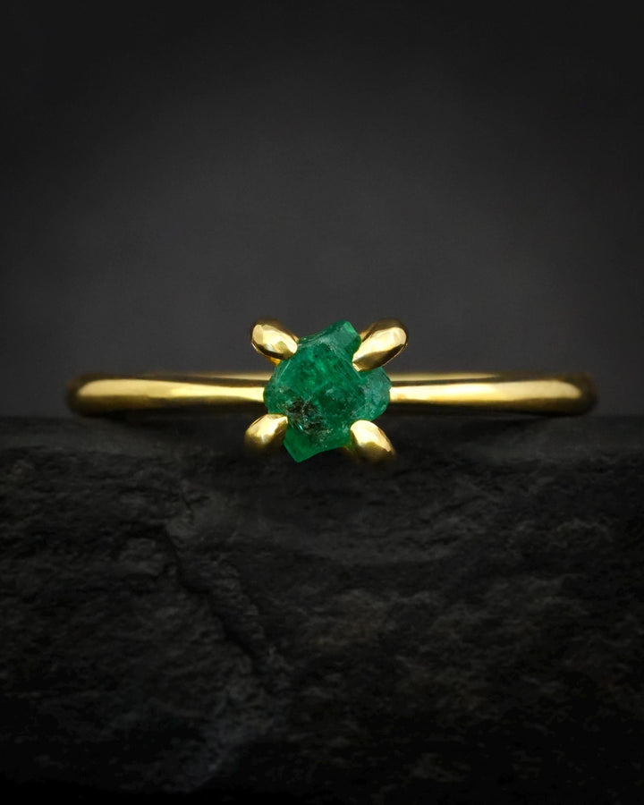 Raw Natural Emerald Crystal Ring
