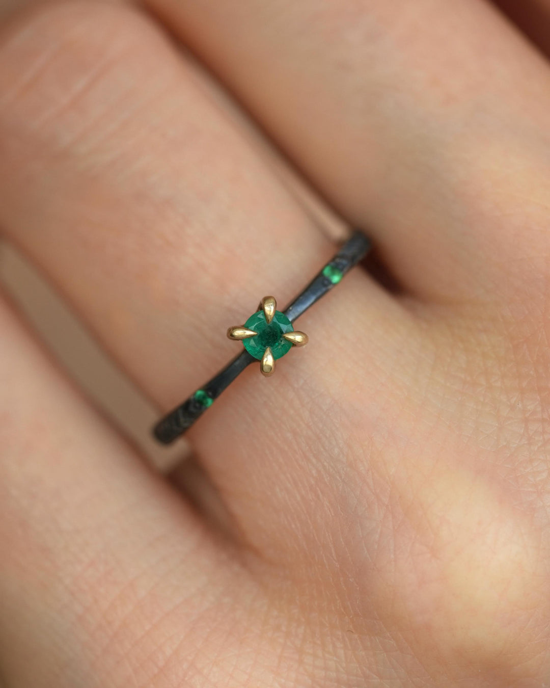 Black Silver Round Emerald Ring
